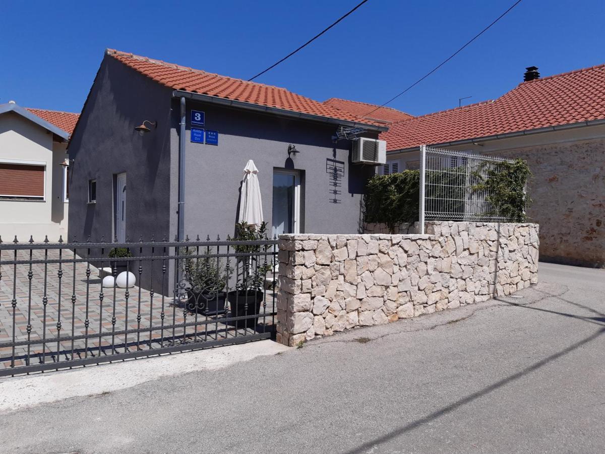Holiday Home Don Zadar Eksteriør billede